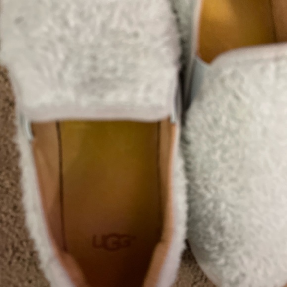 Ugg Blue Furry Sneakers - Picture 2 of 2